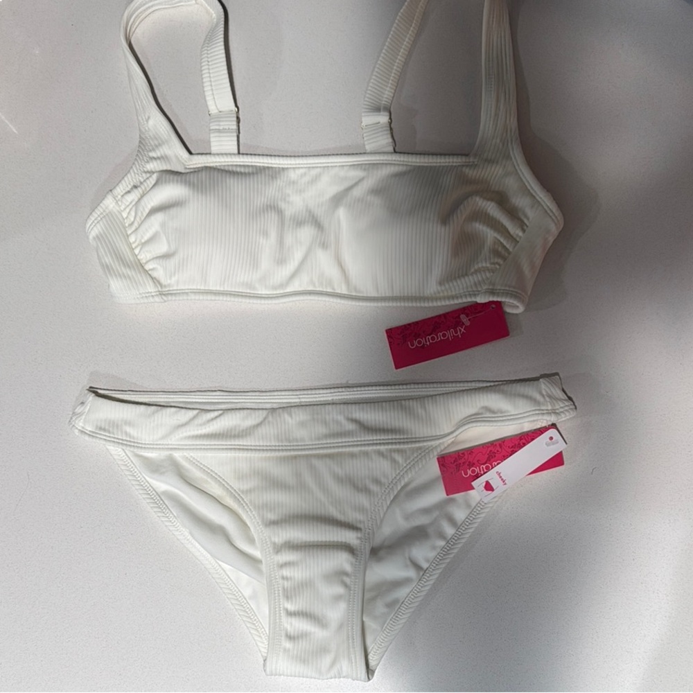 Xhilaration White Ribbed Bikini Set - NWT